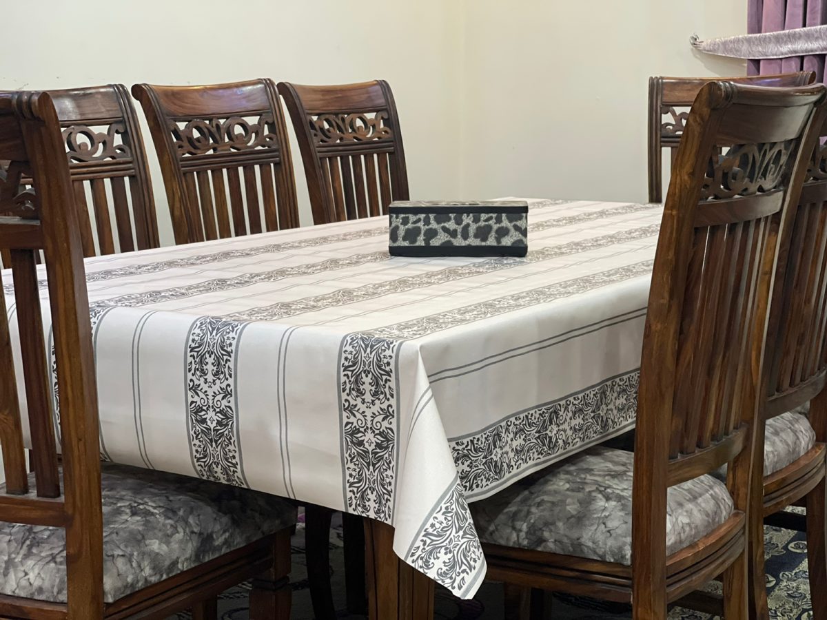 Dining Table Cover for 8 Seater Rectangle (60 x 104) Inches Fancy